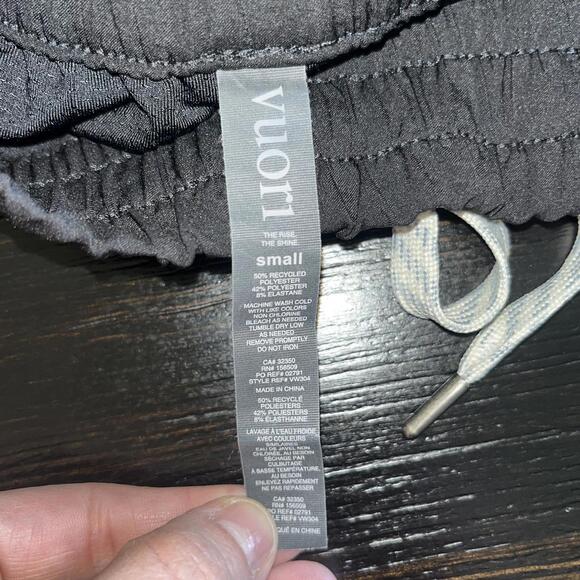 Vuori Women's The Rise The Shine Drawstring Clementine Short Camo Blue Gray SZ S - Picture 6 of 8